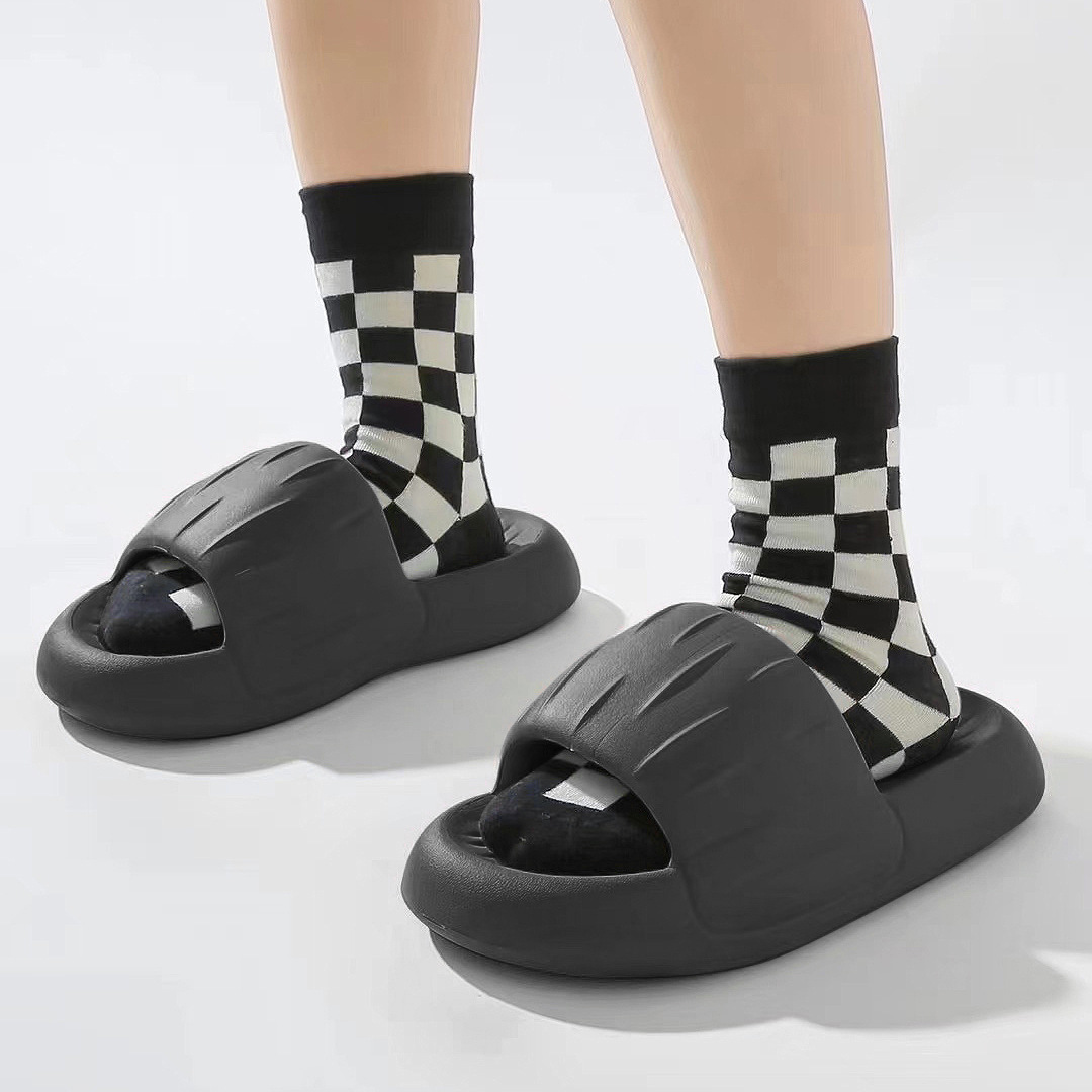 Mode Paare Hower Room Home Atmungsaktive Bequeme Großhandel Slide Sandalen rutschfeste Slides Sandalen Indoor Hausschuhe für Männer
