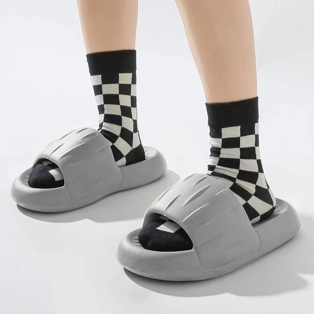 Mode Paare Hower Room Home Atmungsaktive Bequeme Großhandel Slide Sandalen rutschfeste Slides Sandalen Indoor Hausschuhe für Männer